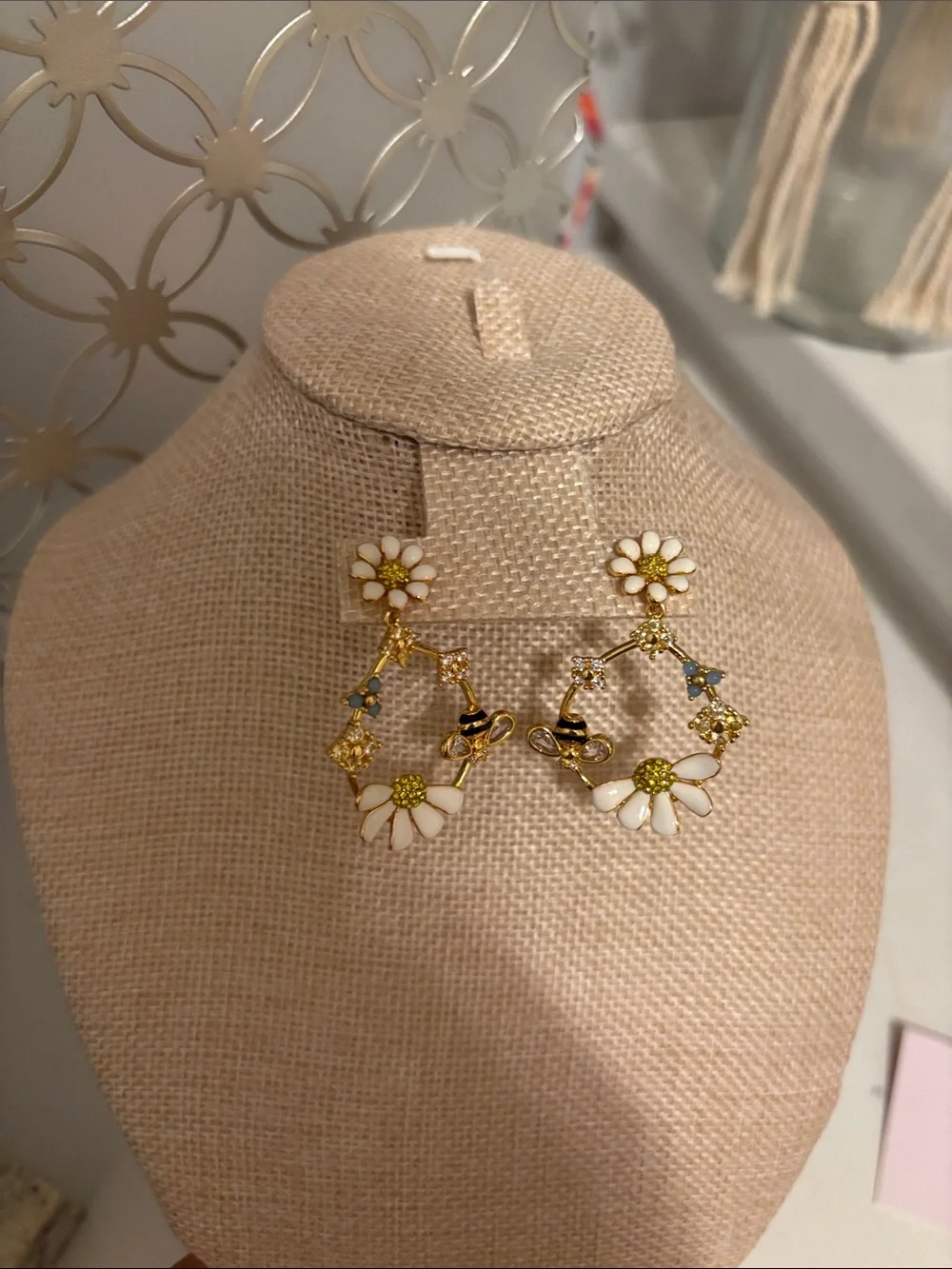 kate spade Gold-Tone White Daisy Hoop Earrings